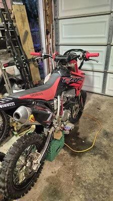 Customer photo of the Honda Crisp Red kit