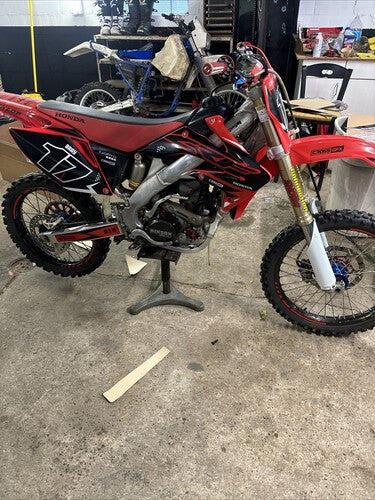 Customer photo of the Honda Bikes Surge Red kit