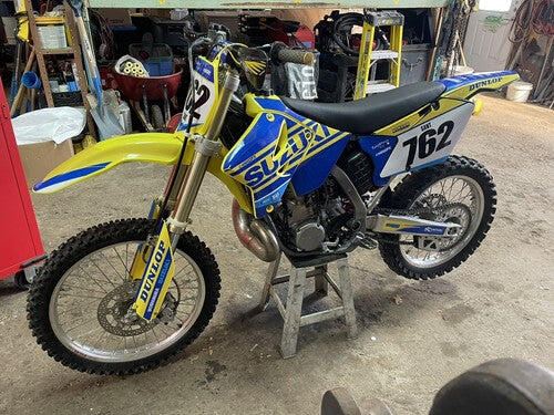 Customer photo of the Suzuki Blue kit